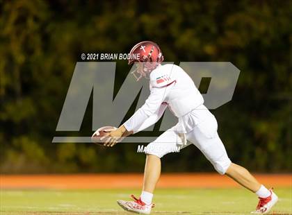 Thumbnail 2 in Kennedy Catholic @ Eastside Catholic photogallery.