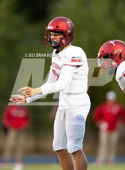 Thumbnail 3 in Kennedy Catholic @ Eastside Catholic photogallery.