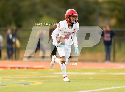 Thumbnail 2 in Kennedy Catholic @ Eastside Catholic photogallery.