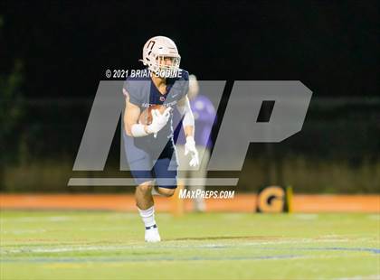 Thumbnail 1 in Kennedy Catholic @ Eastside Catholic photogallery.