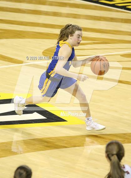 Thumbnail 2 in Newport Central Catholic vs Dixie (ninth region tournament) photogallery.