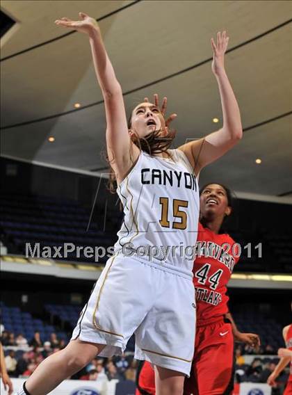 Thumbnail 3 in Harvard-Westlake vs. Canyon (CIF SS 2A Final) photogallery.
