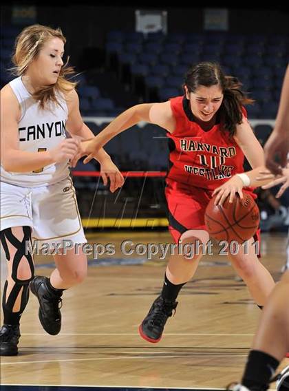 Thumbnail 2 in Harvard-Westlake vs. Canyon (CIF SS 2A Final) photogallery.