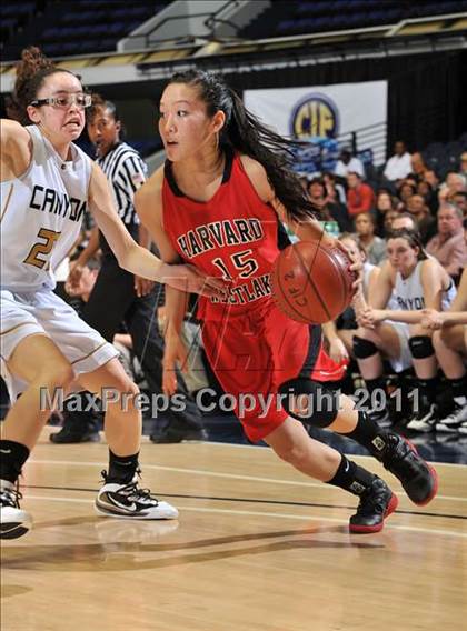 Thumbnail 3 in Harvard-Westlake vs. Canyon (CIF SS 2A Final) photogallery.