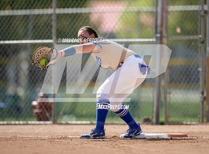 Thumbnail 2 in San Juan vs Duchesne (UHSAA 2A Quarterfinal) photogallery.
