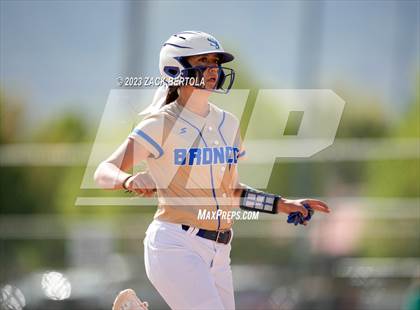 Thumbnail 3 in San Juan vs Duchesne (UHSAA 2A Quarterfinal) photogallery.