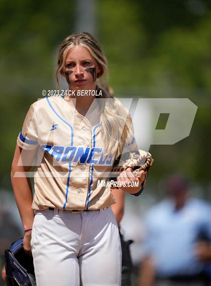 Thumbnail 1 in San Juan vs Duchesne (UHSAA 2A Quarterfinal) photogallery.