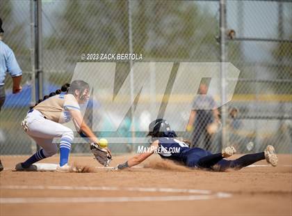 Thumbnail 3 in San Juan vs Duchesne (UHSAA 2A Quarterfinal) photogallery.