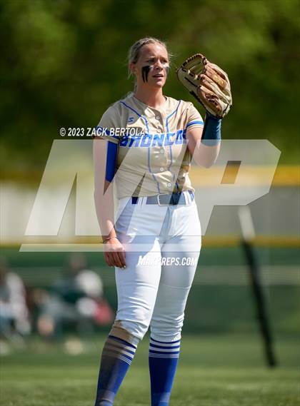 Thumbnail 3 in San Juan vs Duchesne (UHSAA 2A Quarterfinal) photogallery.