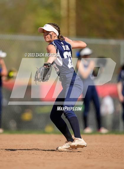 Thumbnail 3 in San Juan vs Duchesne (UHSAA 2A Quarterfinal) photogallery.