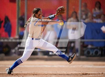 Thumbnail 3 in San Juan vs Duchesne (UHSAA 2A Quarterfinal) photogallery.