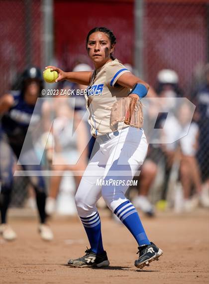Thumbnail 1 in San Juan vs Duchesne (UHSAA 2A Quarterfinal) photogallery.