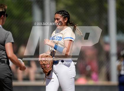 Thumbnail 2 in San Juan vs Duchesne (UHSAA 2A Quarterfinal) photogallery.