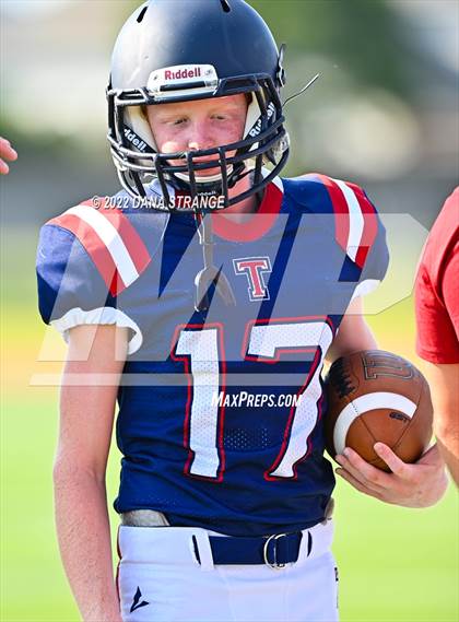 Thumbnail 1 in Seven Lakes @ Tompkins (B team) photogallery.