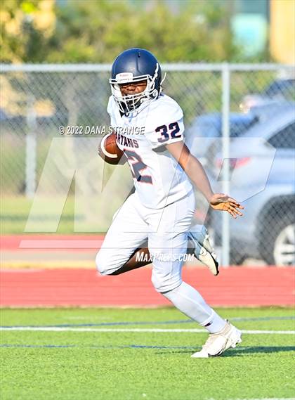 Thumbnail 2 in Seven Lakes @ Tompkins (B team) photogallery.