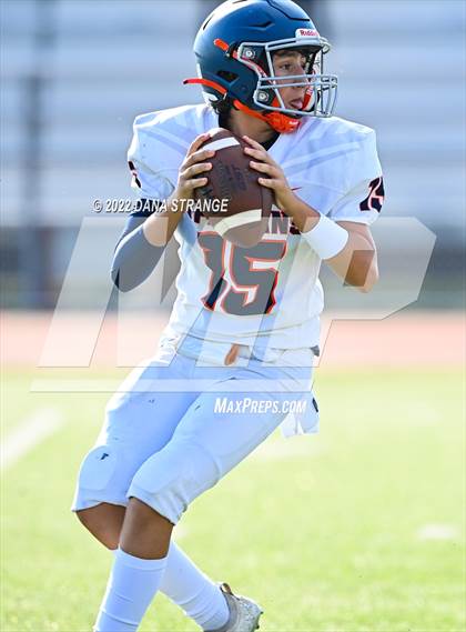 Thumbnail 1 in Seven Lakes @ Tompkins (B team) photogallery.