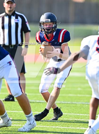 Thumbnail 3 in Seven Lakes @ Tompkins (B team) photogallery.