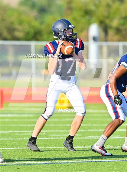 Thumbnail 1 in Seven Lakes @ Tompkins (B team) photogallery.