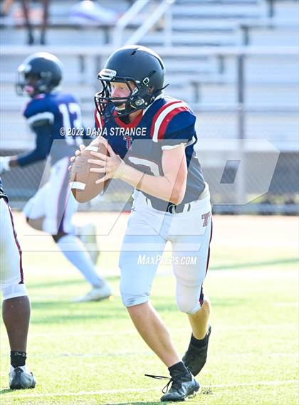 Thumbnail 2 in Seven Lakes @ Tompkins (B team) photogallery.