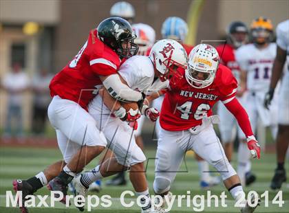 Thumbnail 3 in Phil Simms All-Star Football Classic (North vs. South) photogallery.