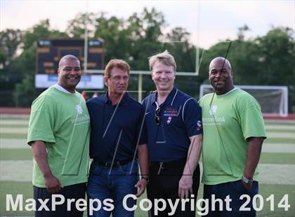 Thumbnail 3 in Phil Simms All-Star Football Classic (North vs. South) photogallery.