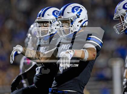 Thumbnail 3 in Omaha Central @ Creighton Prep photogallery.