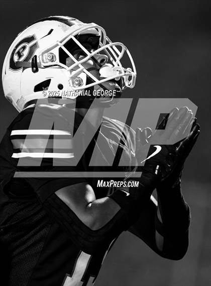 Thumbnail 1 in Omaha Central @ Creighton Prep photogallery.