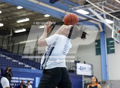 Thumbnail 2 in Metro Sports KC All-Star Game photogallery.