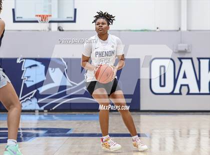 Thumbnail 3 in Metro Sports KC All-Star Game photogallery.
