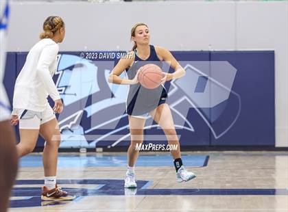 Thumbnail 3 in Metro Sports KC All-Star Game photogallery.