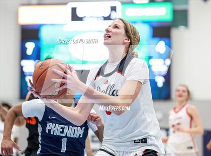 Thumbnail 2 in Metro Sports KC All-Star Game photogallery.