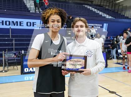 Thumbnail 2 in Metro Sports KC All-Star Game photogallery.