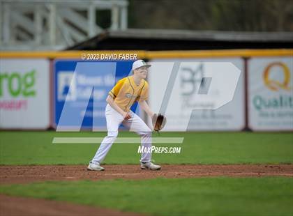 Thumbnail 3 in Altoona vs. Forest Hills photogallery.
