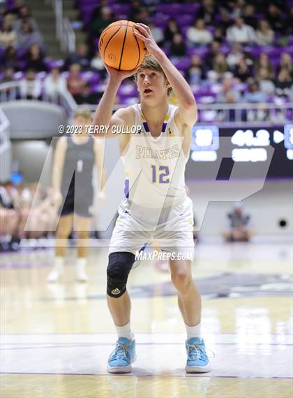 Thumbnail 3 in Syracuse vs. Cyprus (UHSAA 6A Quarterfinal) photogallery.
