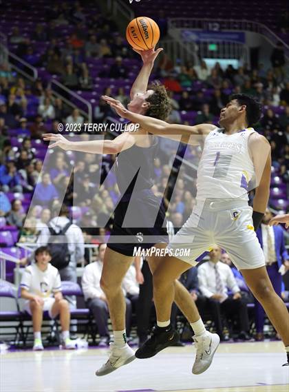 Thumbnail 2 in Syracuse vs. Cyprus (UHSAA 6A Quarterfinal) photogallery.