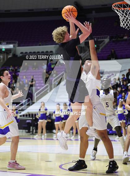 Thumbnail 2 in Syracuse vs. Cyprus (UHSAA 6A Quarterfinal) photogallery.