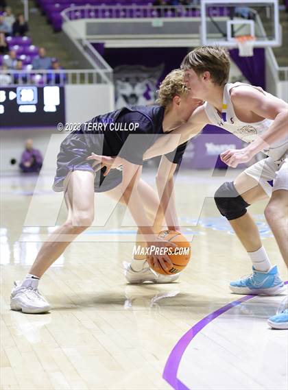 Thumbnail 3 in Syracuse vs. Cyprus (UHSAA 6A Quarterfinal) photogallery.