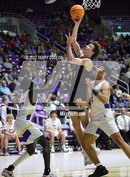 Thumbnail 3 in Syracuse vs. Cyprus (UHSAA 6A Quarterfinal) photogallery.