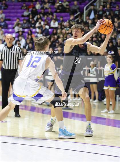 Thumbnail 3 in Syracuse vs. Cyprus (UHSAA 6A Quarterfinal) photogallery.
