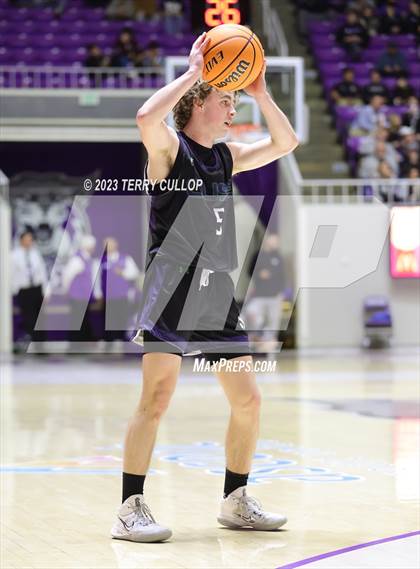 Thumbnail 2 in Syracuse vs. Cyprus (UHSAA 6A Quarterfinal) photogallery.