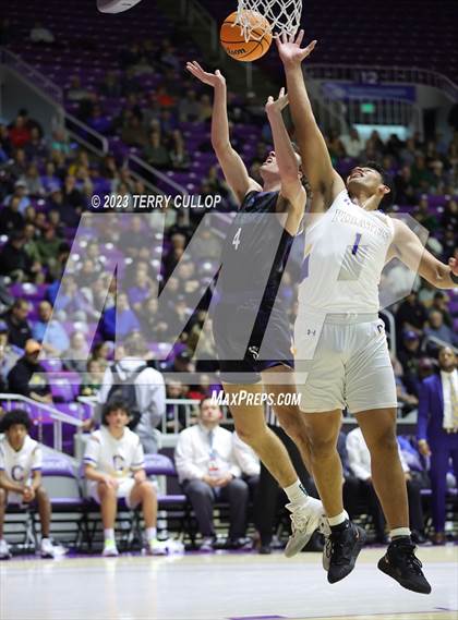 Thumbnail 2 in Syracuse vs. Cyprus (UHSAA 6A Quarterfinal) photogallery.