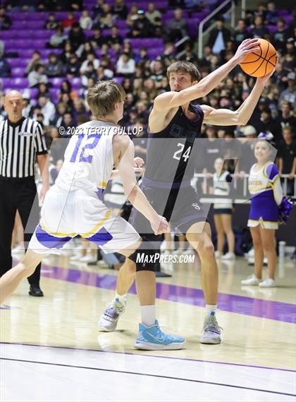 Thumbnail 1 in Syracuse vs. Cyprus (UHSAA 6A Quarterfinal) photogallery.