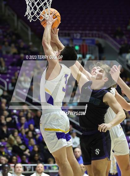 Thumbnail 2 in Syracuse vs. Cyprus (UHSAA 6A Quarterfinal) photogallery.