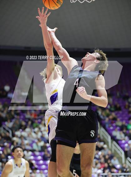 Thumbnail 3 in Syracuse vs. Cyprus (UHSAA 6A Quarterfinal) photogallery.