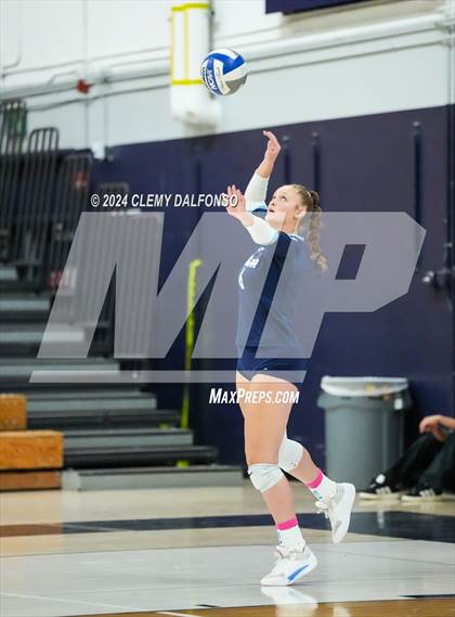Thumbnail 2 in Valor Christian @ Columbine photogallery.