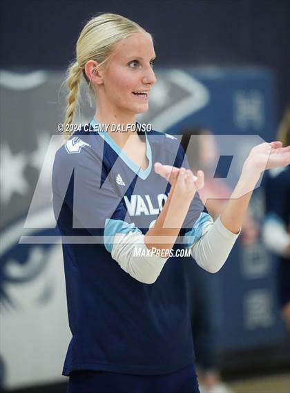 Thumbnail 2 in Valor Christian @ Columbine photogallery.