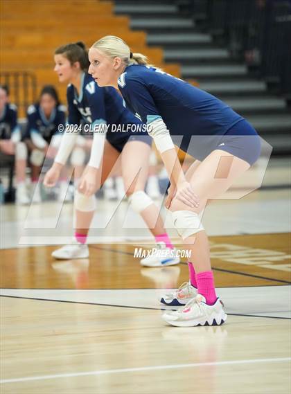 Thumbnail 3 in Valor Christian @ Columbine photogallery.