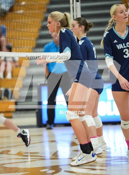 Thumbnail 1 in Valor Christian @ Columbine photogallery.