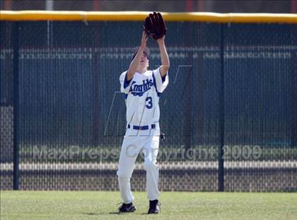 Thumbnail 2 in Temple vs. McCallum (Georgetown Invitational) photogallery.