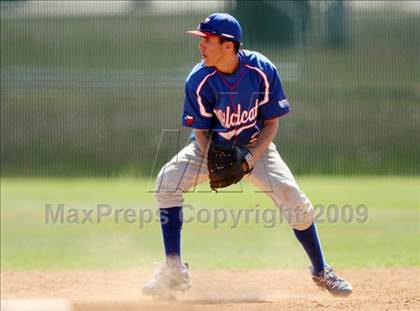 Thumbnail 2 in Temple vs. McCallum (Georgetown Invitational) photogallery.